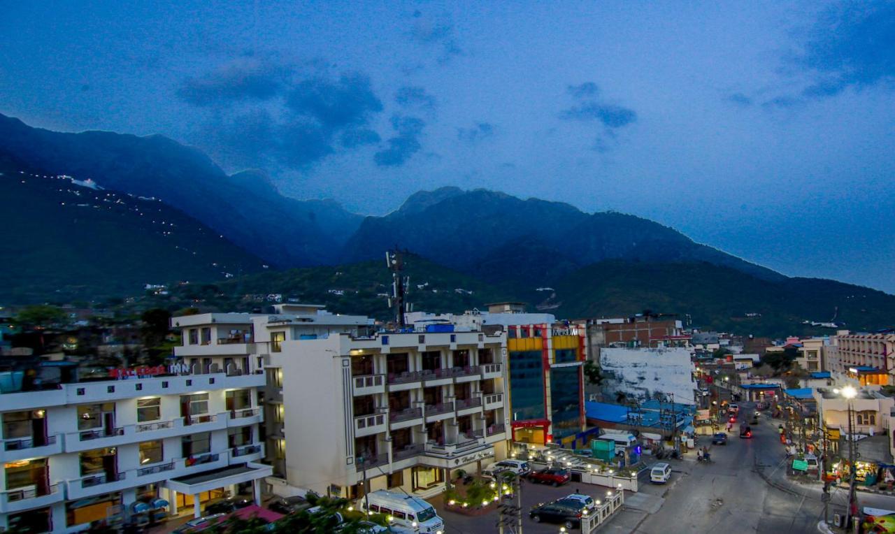 Itsy Hotels Satya Shree Katra  Zewnętrze zdjęcie