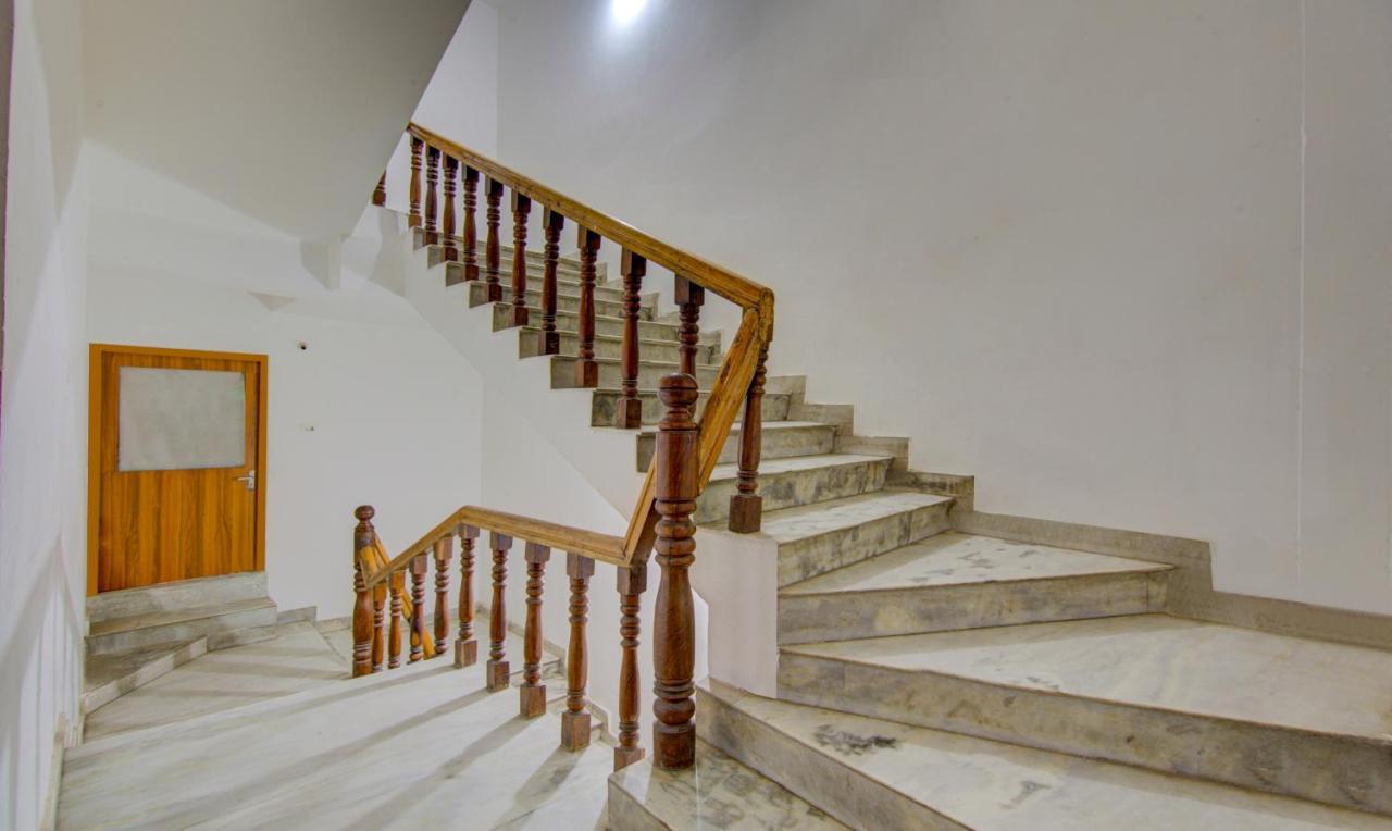 Itsy Hotels Satya Shree Katra  Zewnętrze zdjęcie